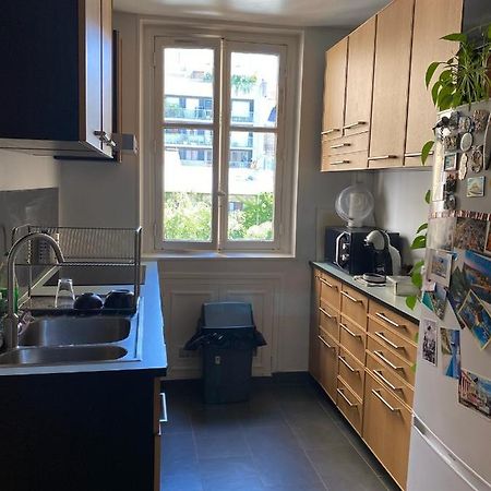 Ferienwohnung Grand F2 Avec Vue Sur La Maison De Georges Brassens Paris Exterior foto